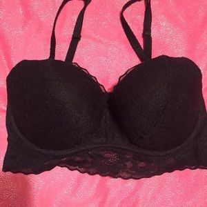VICTORIA SECRET LACE BRALETTE SIZE SMALL D/DD